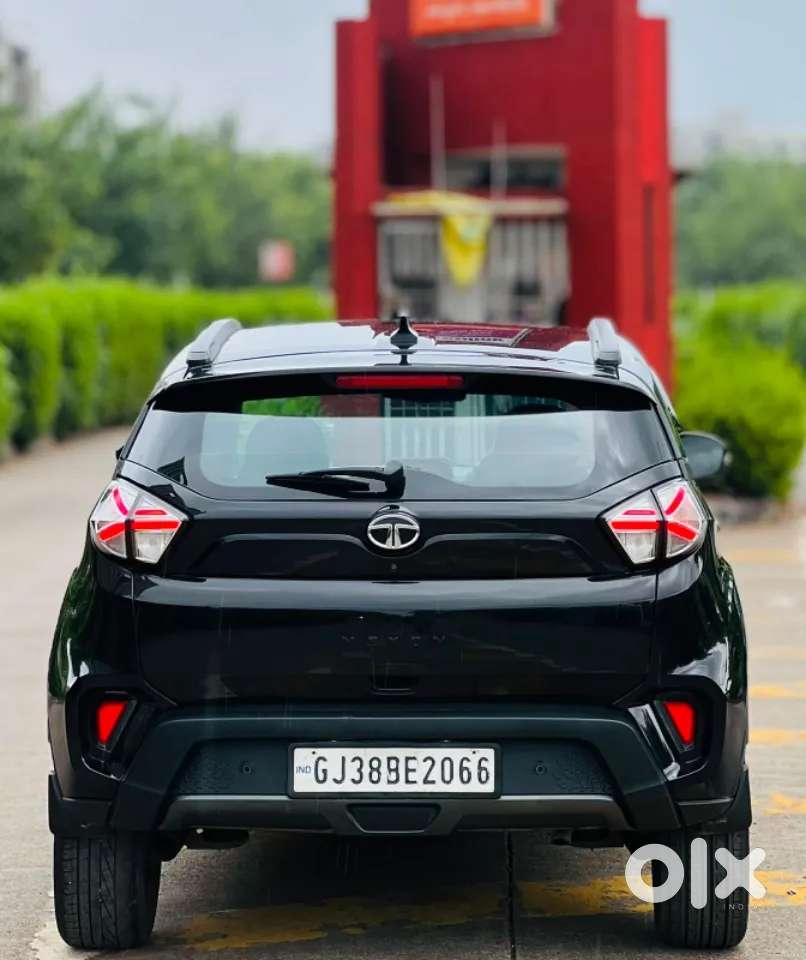 Tata Nexon 1.2 Revotron Xz Plus Hs Dark Edition, 2022, Petrol