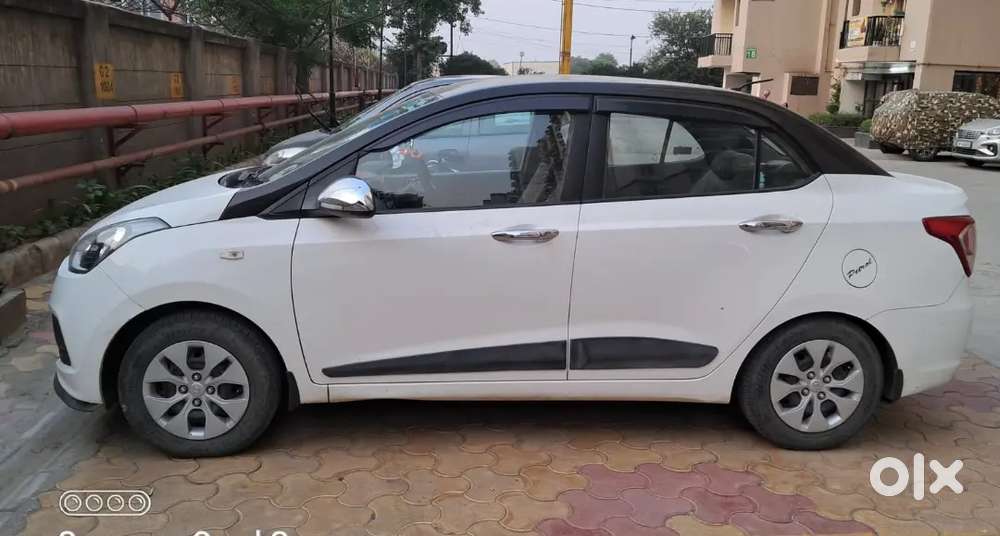 Hyundai Xcent 2014 Petrol 60000 Km Driven
