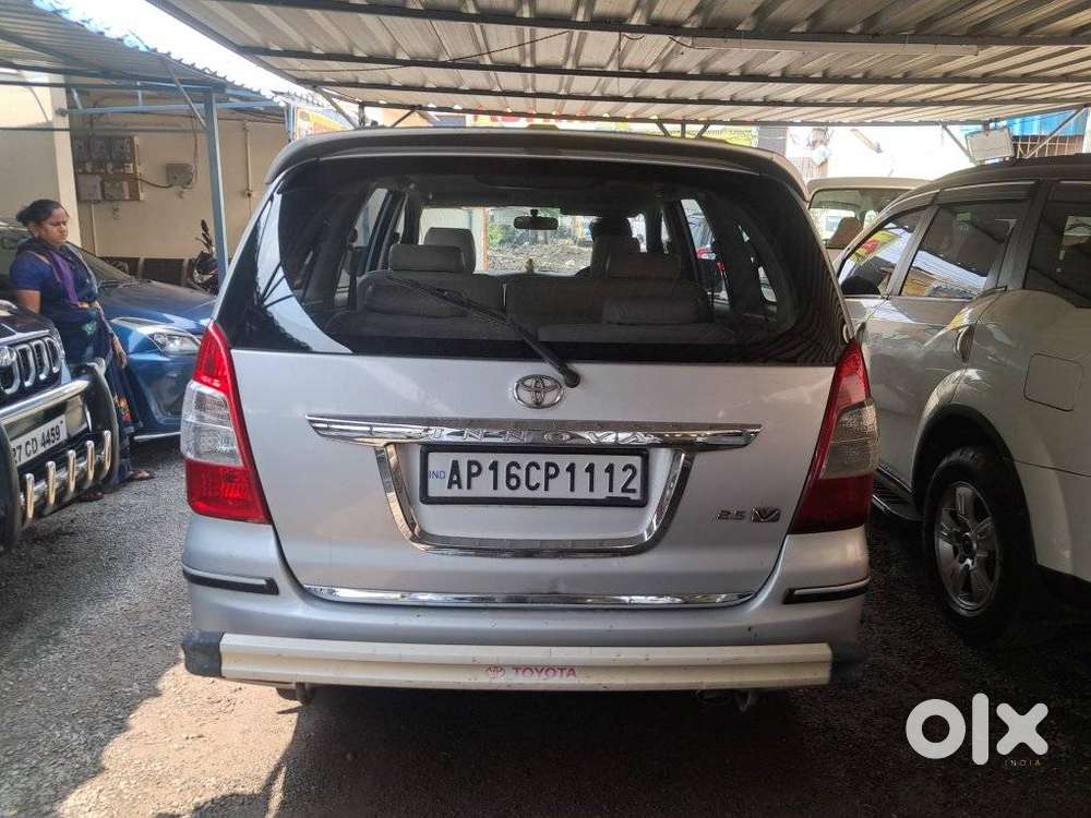 Toyota Innova 2.5 V 7 Str, 2013, Diesel