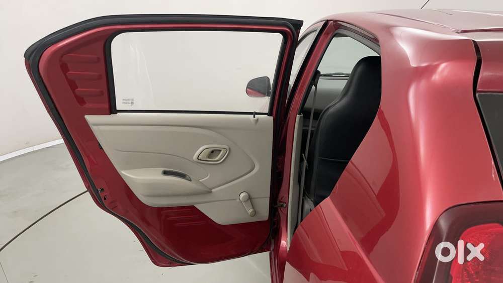 Datsun Redigo T Option, 2017, Petrol