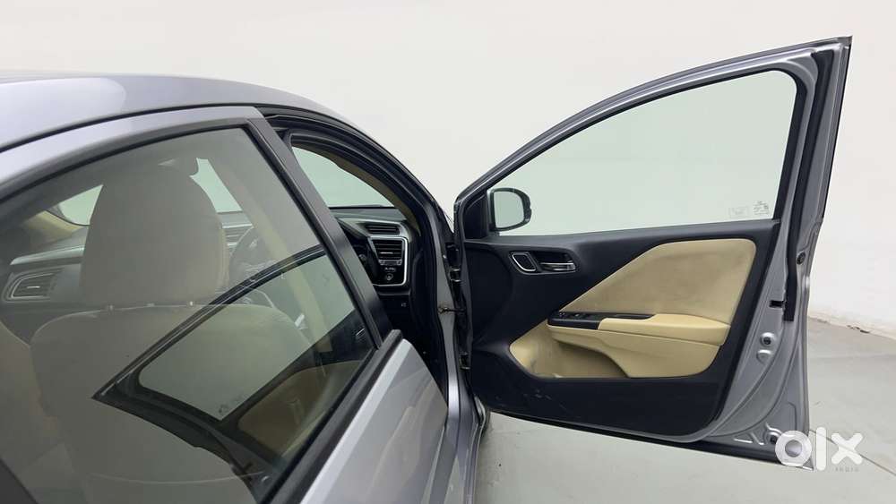 Honda City I-vtec V, 2019, Petrol