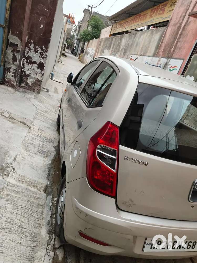 2011- Hyundai(i-10),, First Owner,,both Keys,,new Tyres,,sirsa