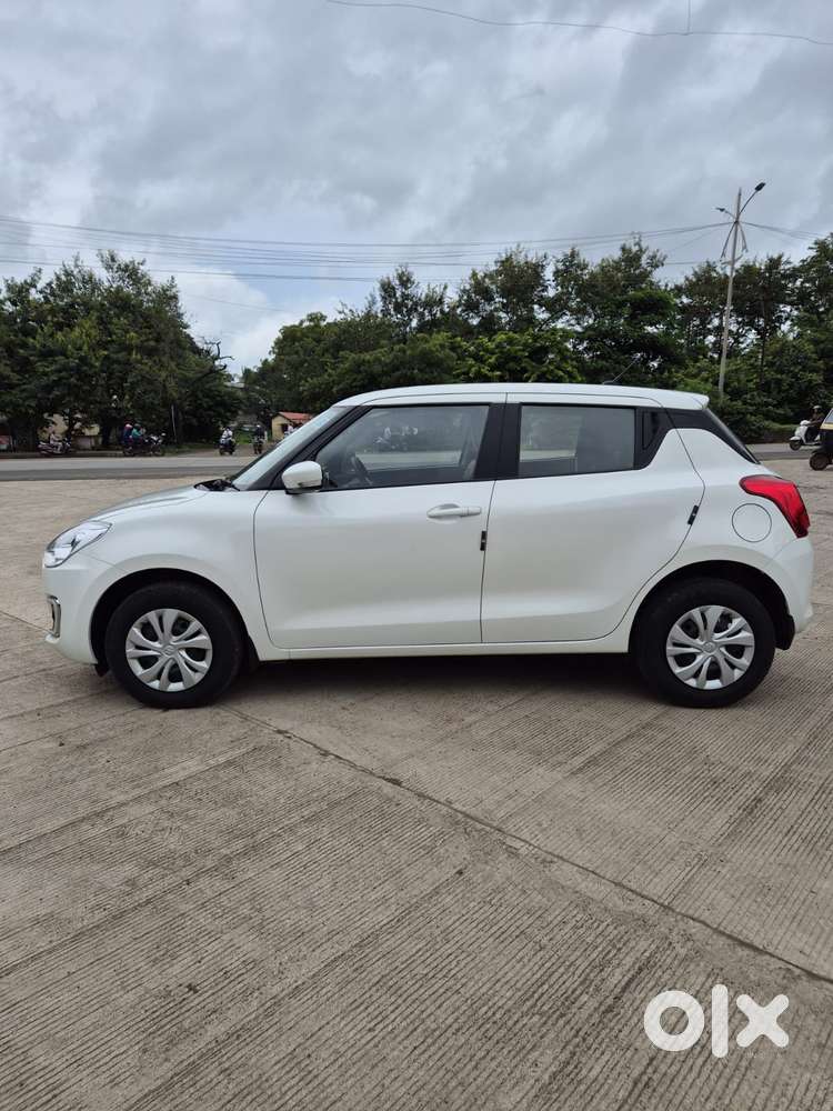 Maruti Suzuki Swift Vxi Optional, 2022, Petrol