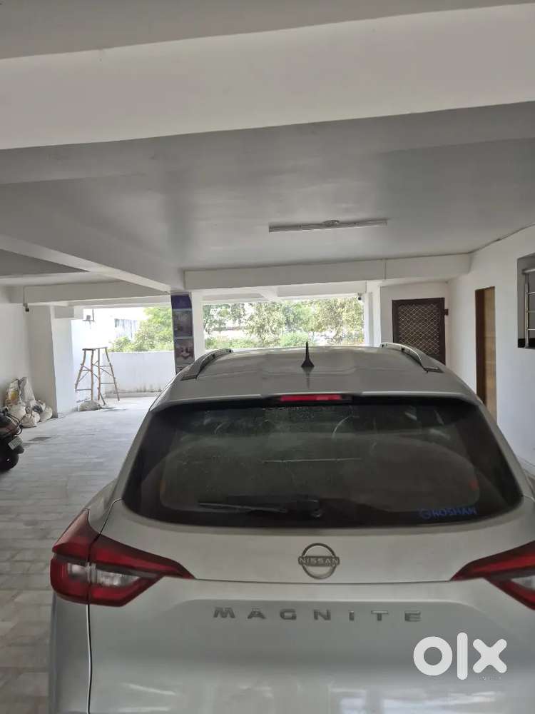 Nissan Magnite 2021 Petrol 24500 Km Driven