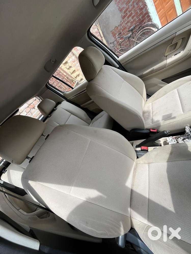 Skoda Fabia 2011 Petrol 75000 Km Driven