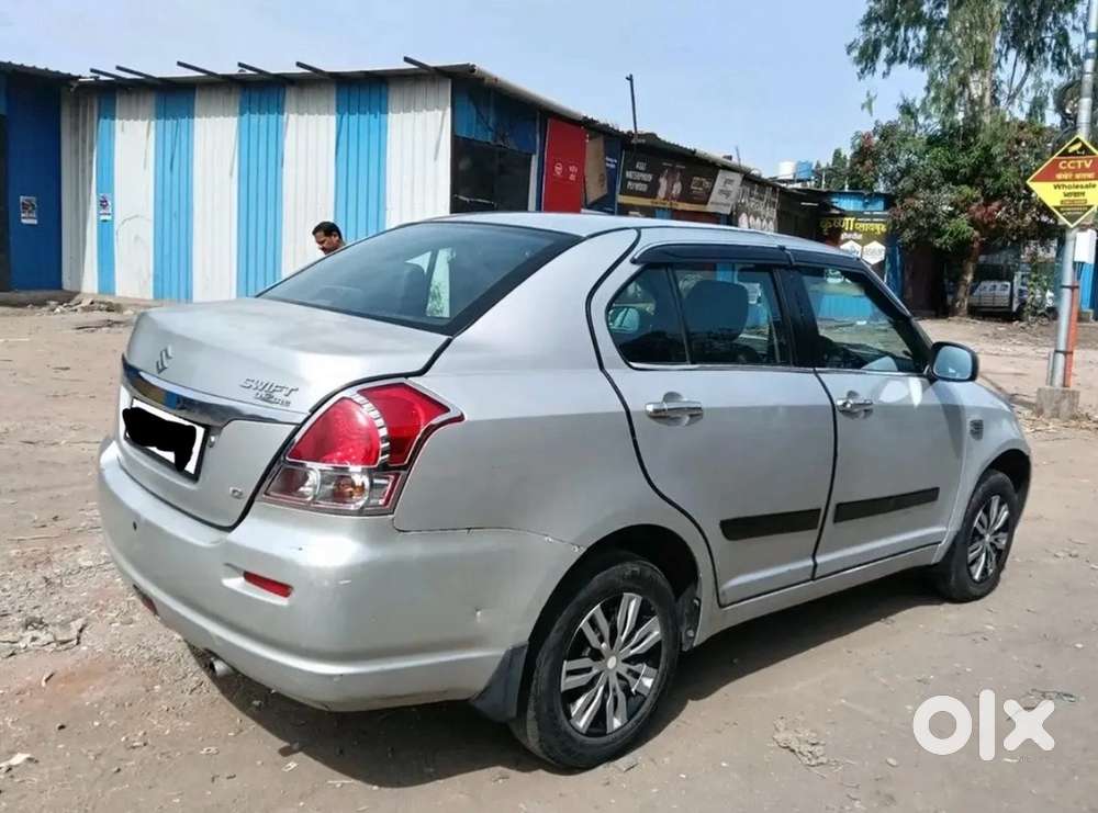 Swift Dzire Petrol 2011