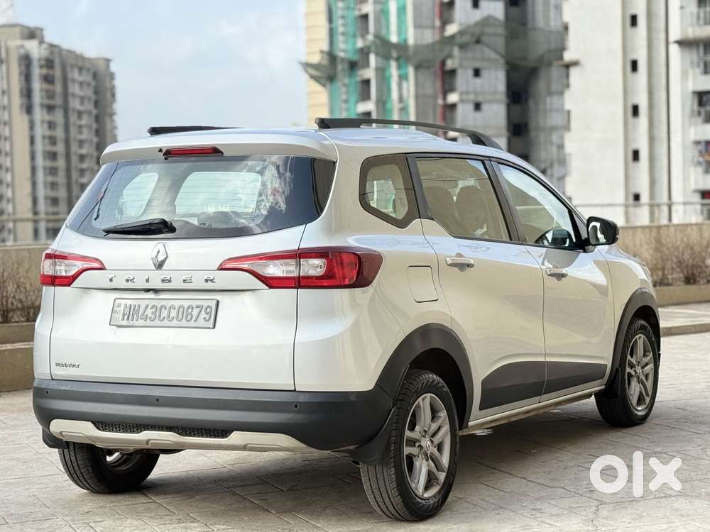 Renault Triber Rxz, 2022, Petrol