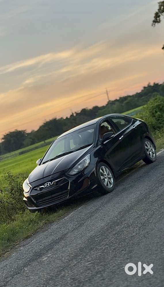 Hyundai Fluidic Verna 2011