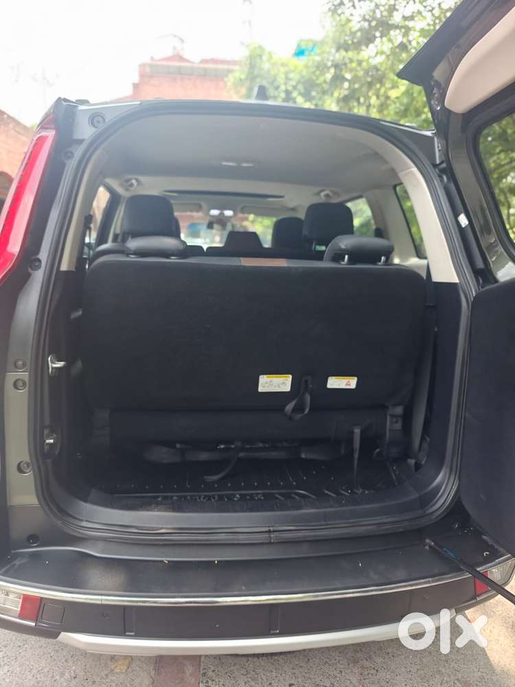 Mahindra Scorpio N Z8 L Petrol Mt 7 Str, 2023, Petrol