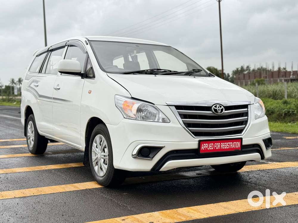 Toyota Innova 2.5 G (diesel) 8 Seater, 2016, Diesel