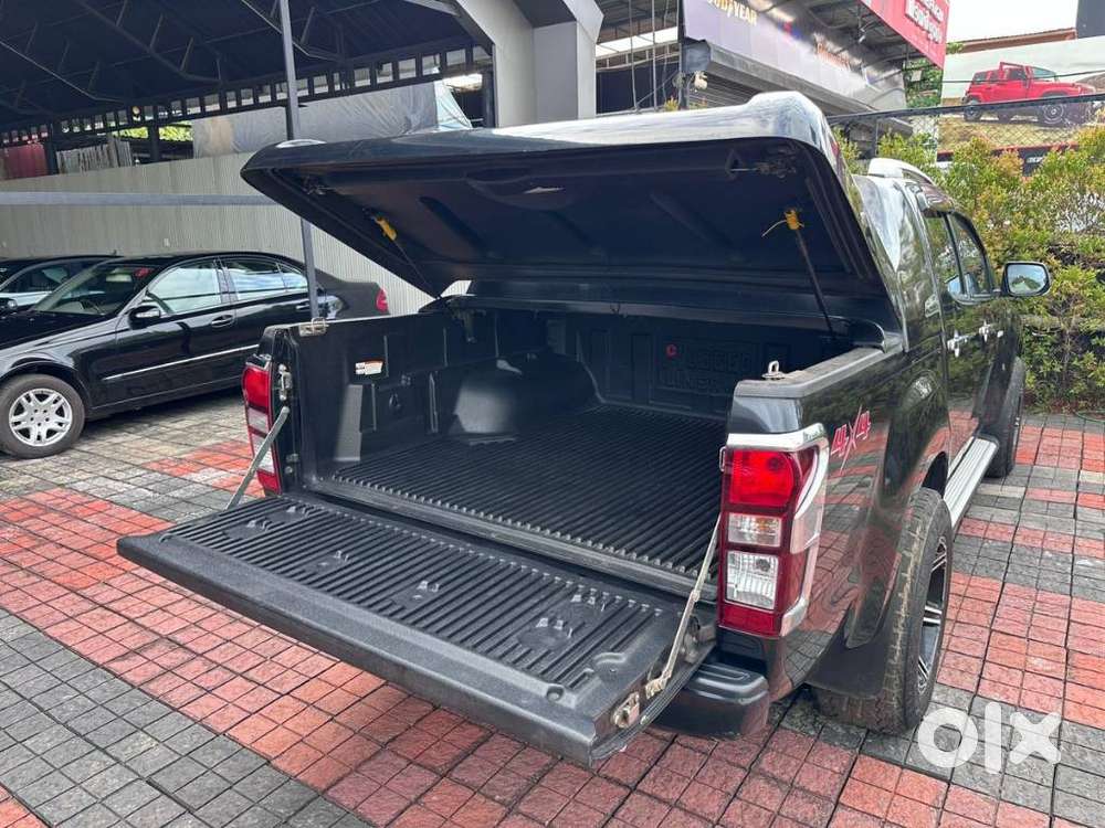 Isuzu D-max V-cross 4x4, 2017, Diesel