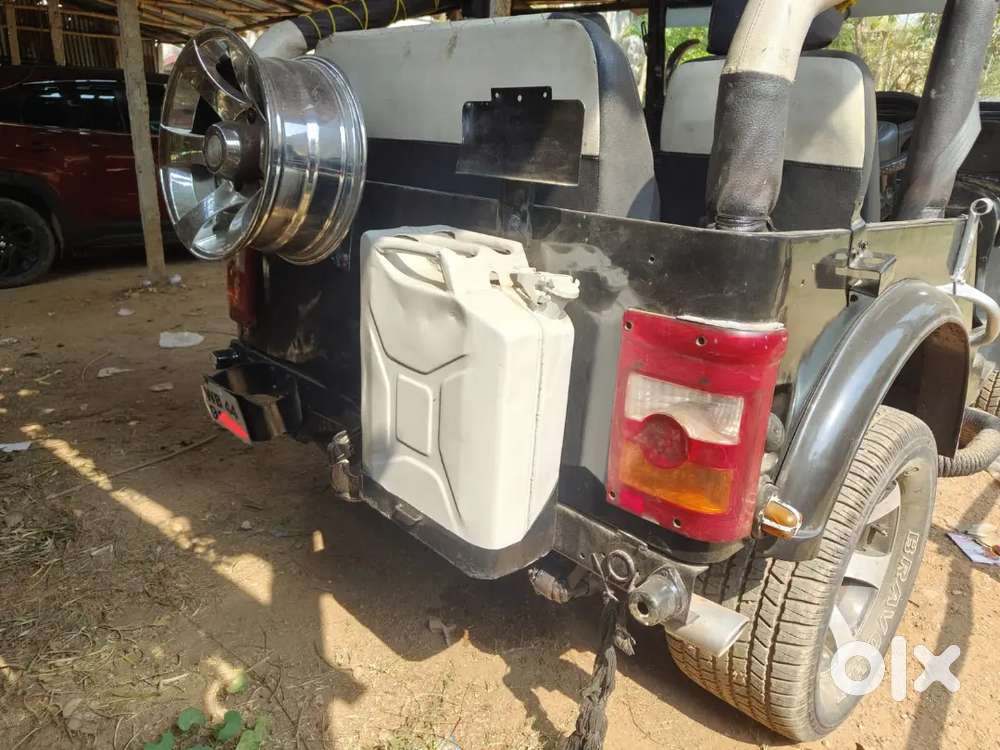 Mahindra Jeep 2004