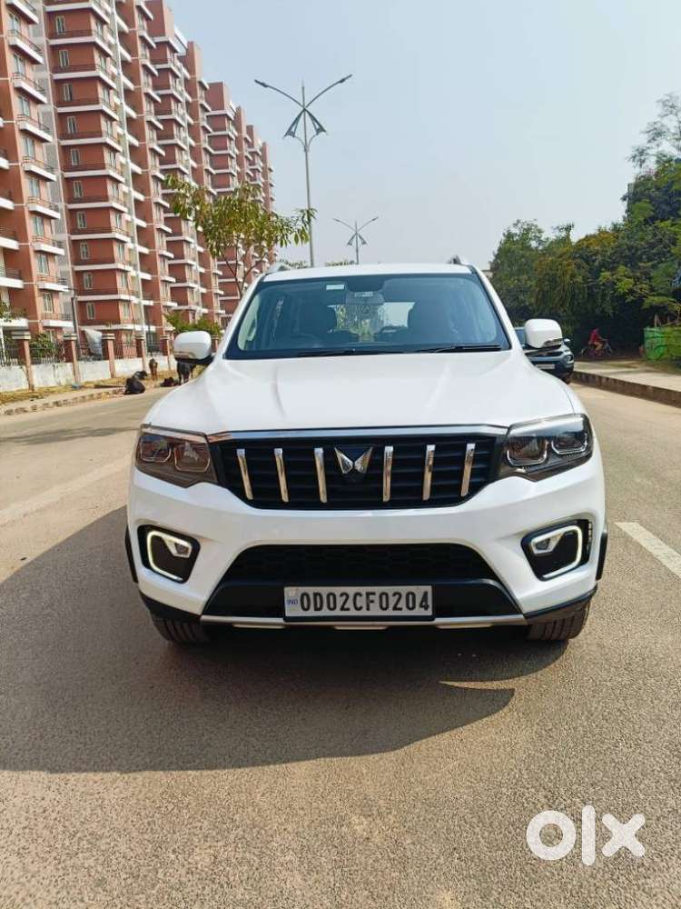 Mahindra Scorpio-n 2.2 Z8 L Diesel At 6 Str, 2022, Diesel