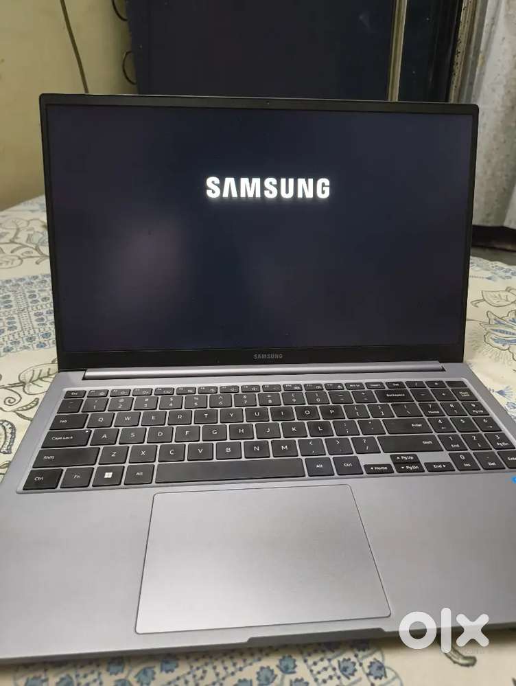 Samsung Galaxy Book4 Metal Intel Core i3 13th Gen 1315U (8GB/512GB SSD