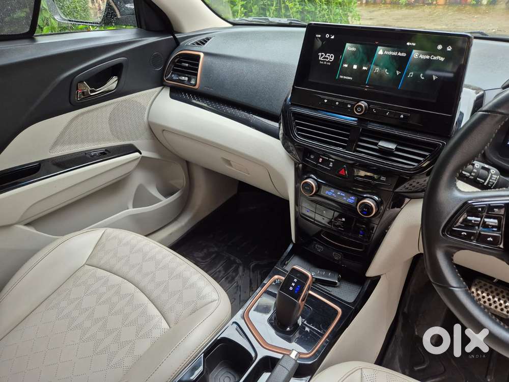 Mahindra Xuv400 El Pro, 2024, Electric