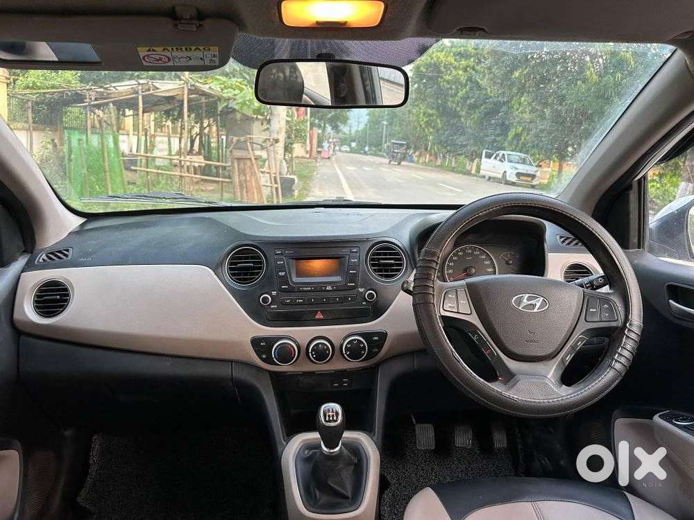 Hyundai Grand I10 Sportz, 2016, Petrol