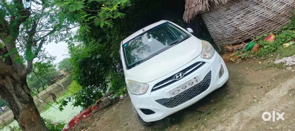 Hyundai I10 Sportz 2011 Model