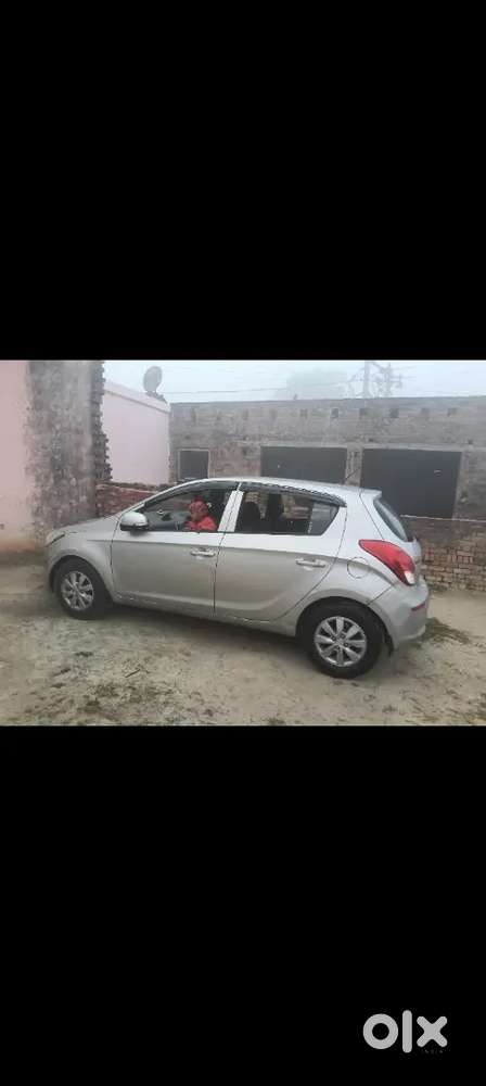 Gadi Mai Koi Kami Nhi Hai