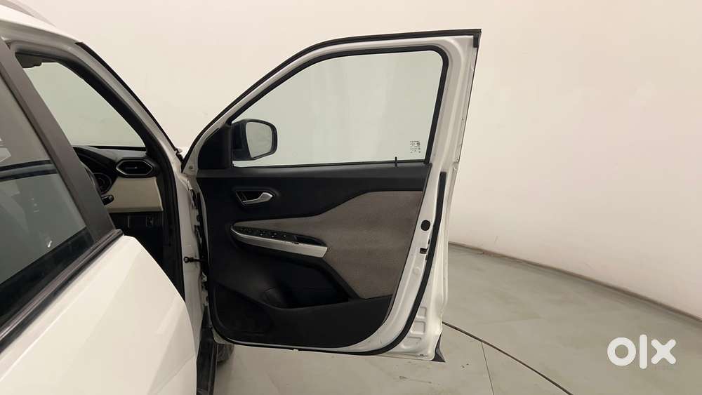 Nissan Magnite 1.0 Xl, 2021, Petrol