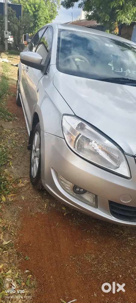 Skoda Rapid Elegance 2012 Diesel Manual