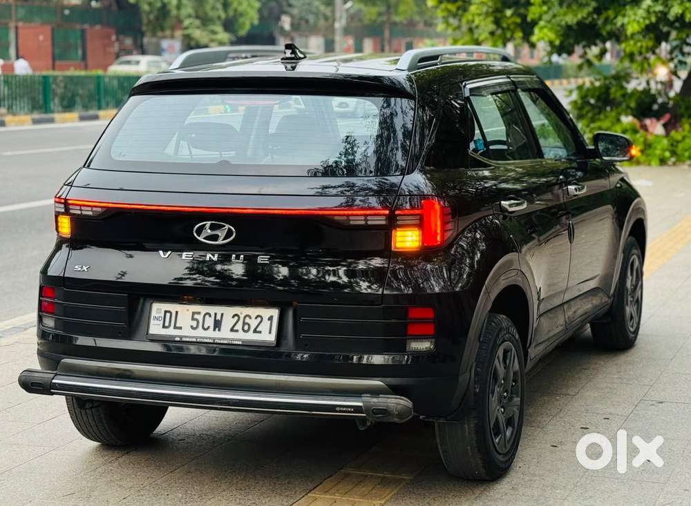 Hyundai Venue Sx Mt, 2024, Petrol