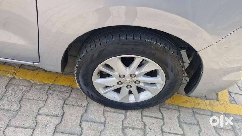 Toyota Innova Crysta 2.4 G Mt, 2020, Diesel