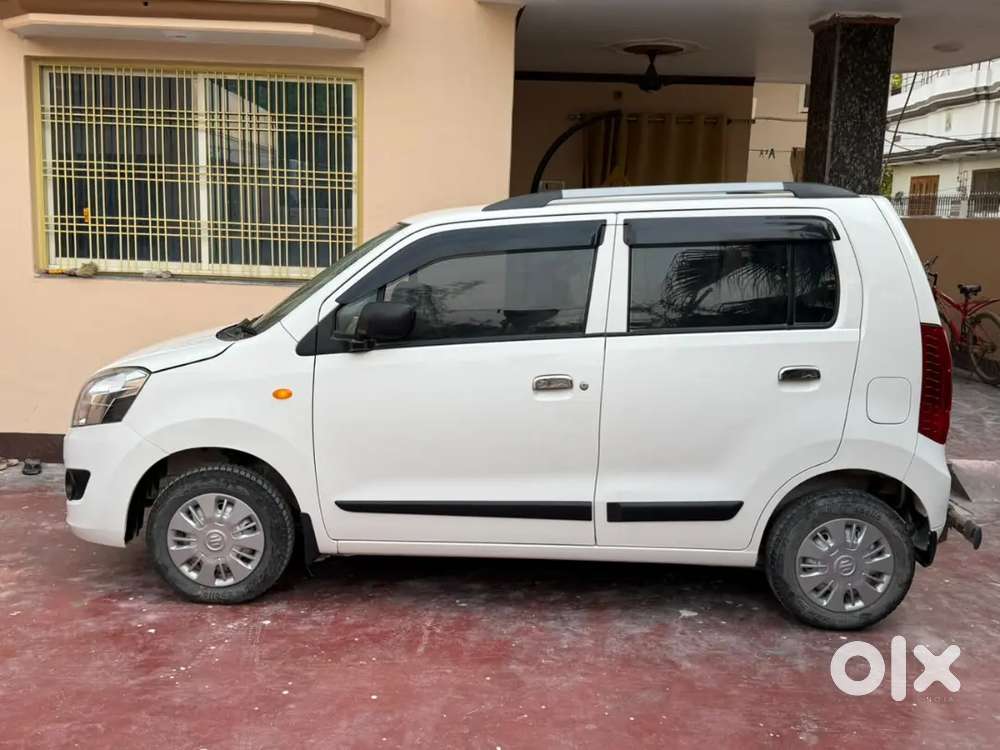 Wagon R 2018 Driven Only 11000 Kms In Showroom Condition