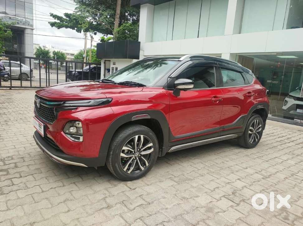 Toyota Urban Cruiser Taisor V 1.0 Petrol Mt, 2025, Petrol