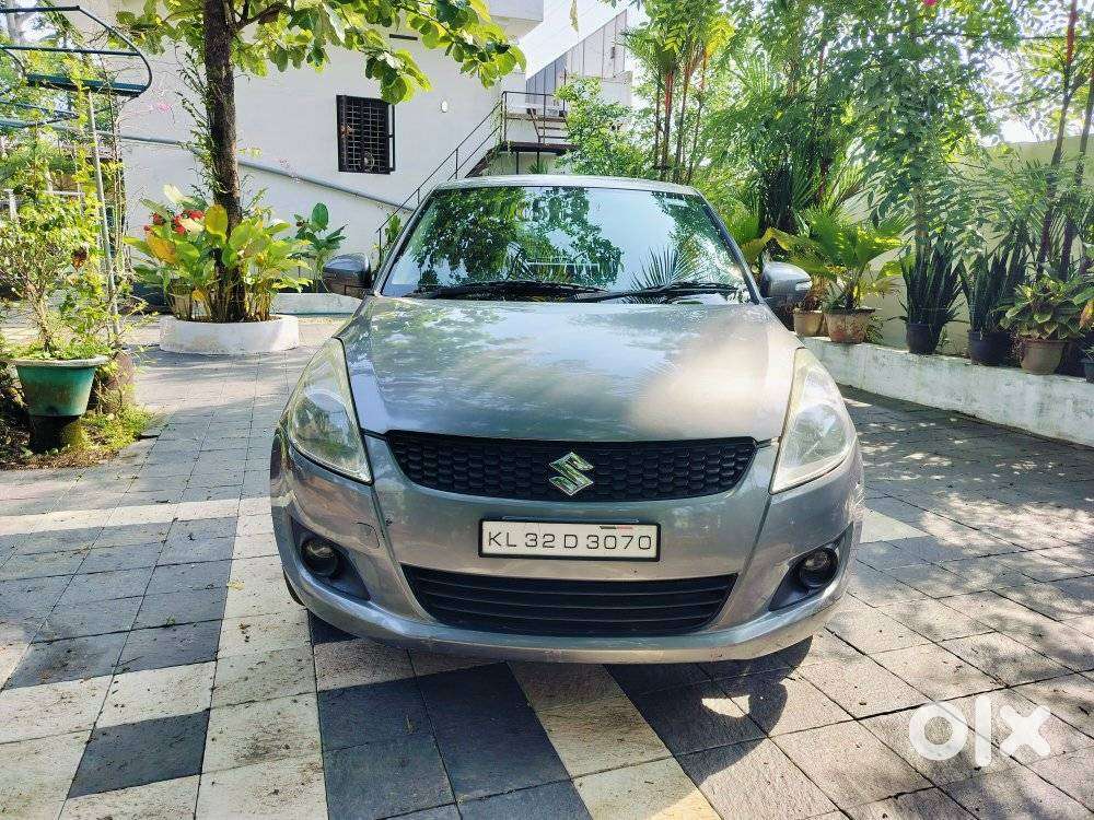 Maruti Suzuki Swift Ddis Zdi, 2012, Diesel