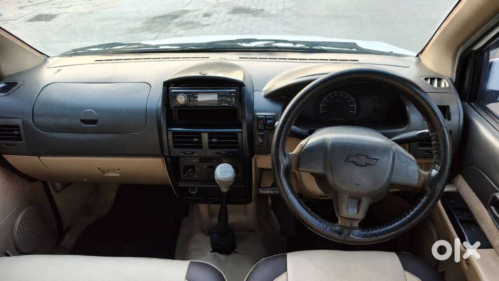 Chevrolet Tavera Neo Ls B3 - 10 Seats Bsii, 2012, Diesel