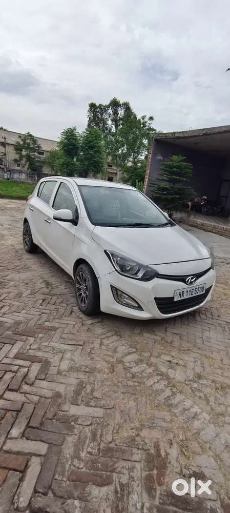 Hyundai I20 2012 Diesel 85000 Km Driven