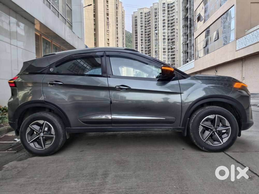 Tata Nexon Creative Plus 1.2 Revotron Petrol 6 Mt, 2024, Petrol