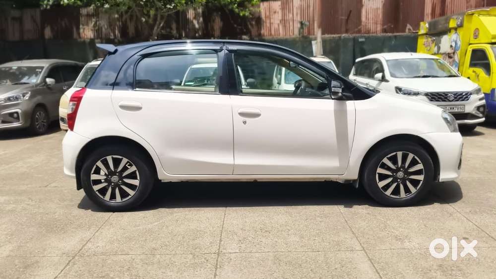 Toyota Etios Liva 1.2 V, 2018, Petrol