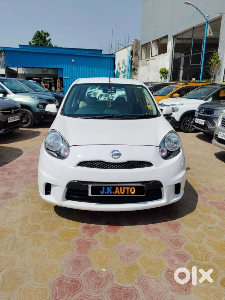 Nissan Micra Xv Cvt, 2017, Petrol