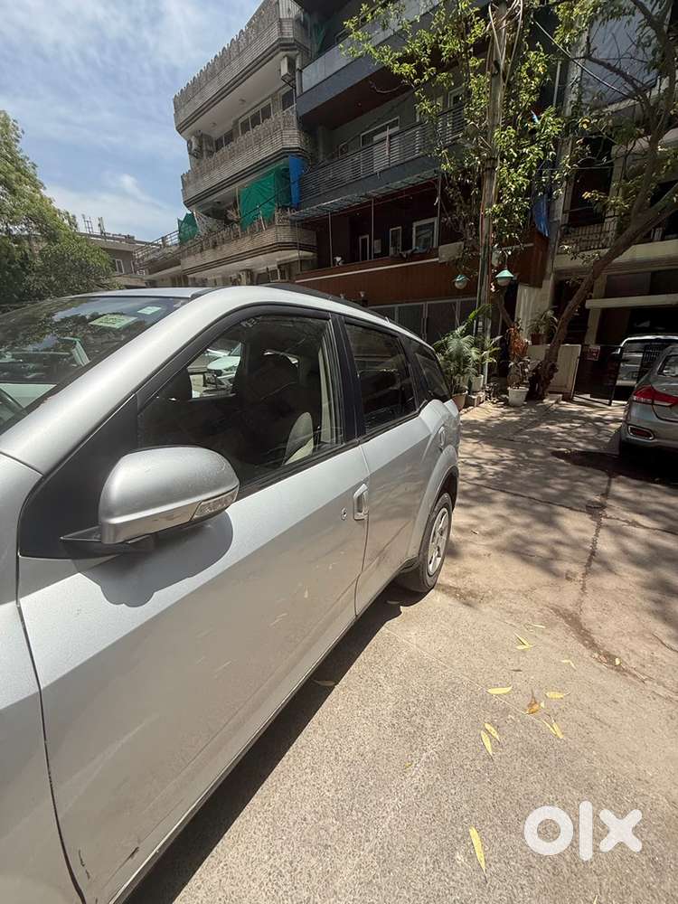 Mahindra Xuv500 Petrol 2016