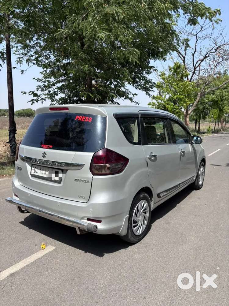 Maruti Suzuki Ertiga 2018 Cng & Patrol 80000 Km Driven