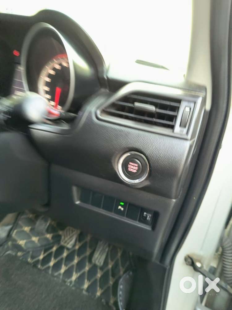 Maruti Suzuki Swift 2018 Petrol Well Maintained