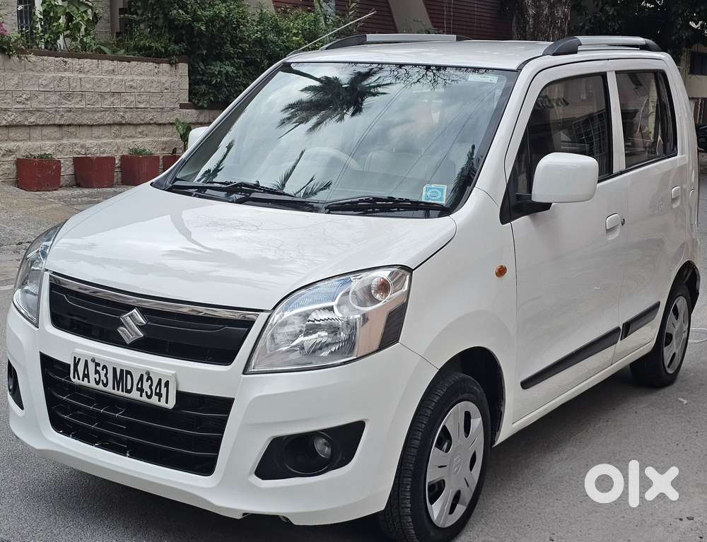 Maruti Suzuki Wagon R 1.0 VXI AMT, 2016, Petrol