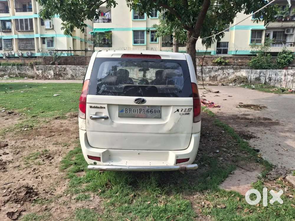 Mahindra Xylo E8 Model