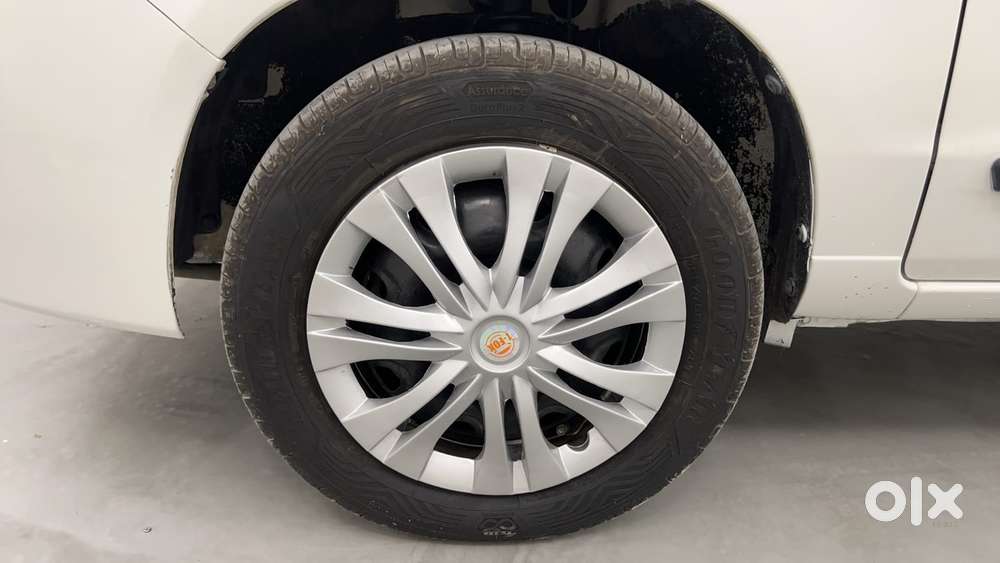 Maruti Suzuki Alto K10 2010-2014 Vxi, 2011, Petrol