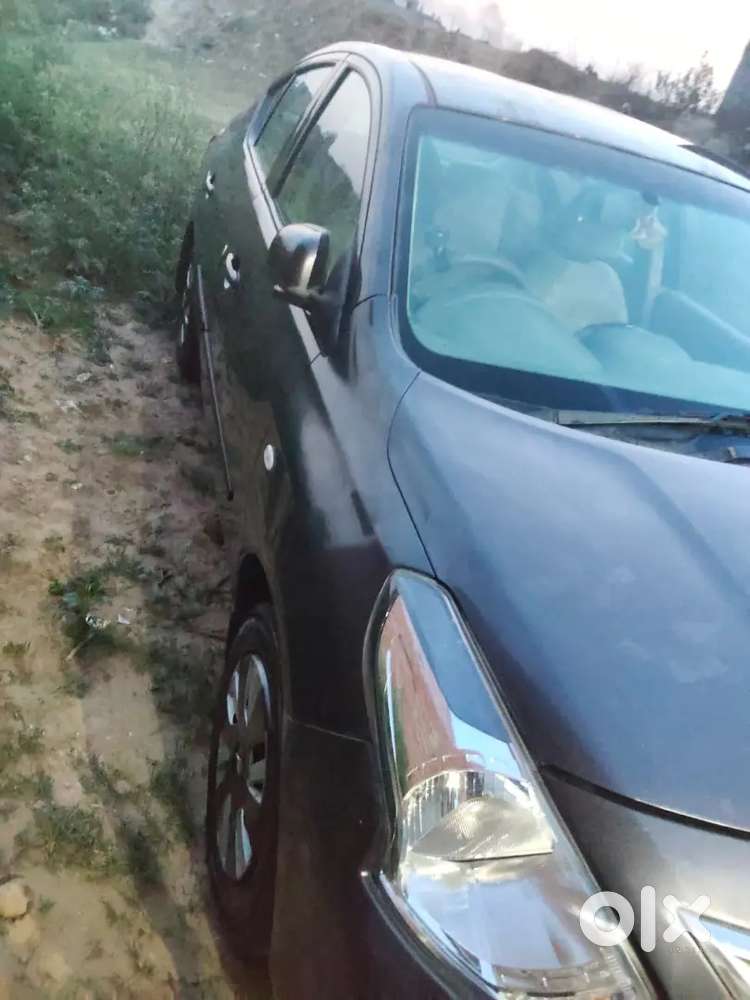 Nissan Sunny 2016 Model