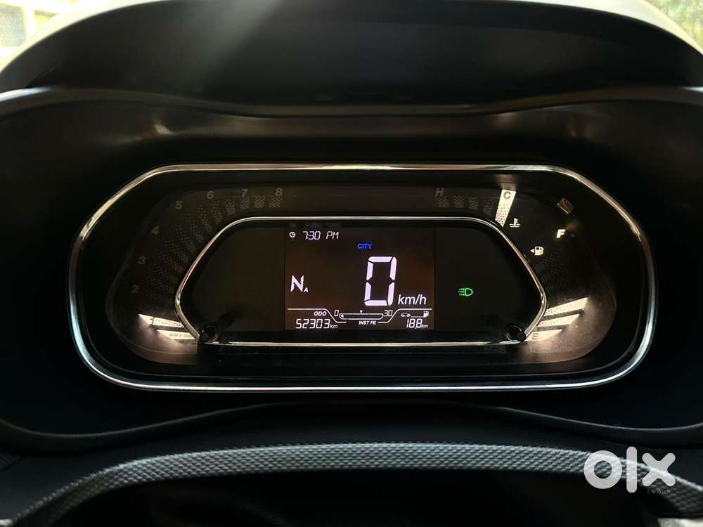 Tata Nexon Amt Xza Plus, 2020, Petrol