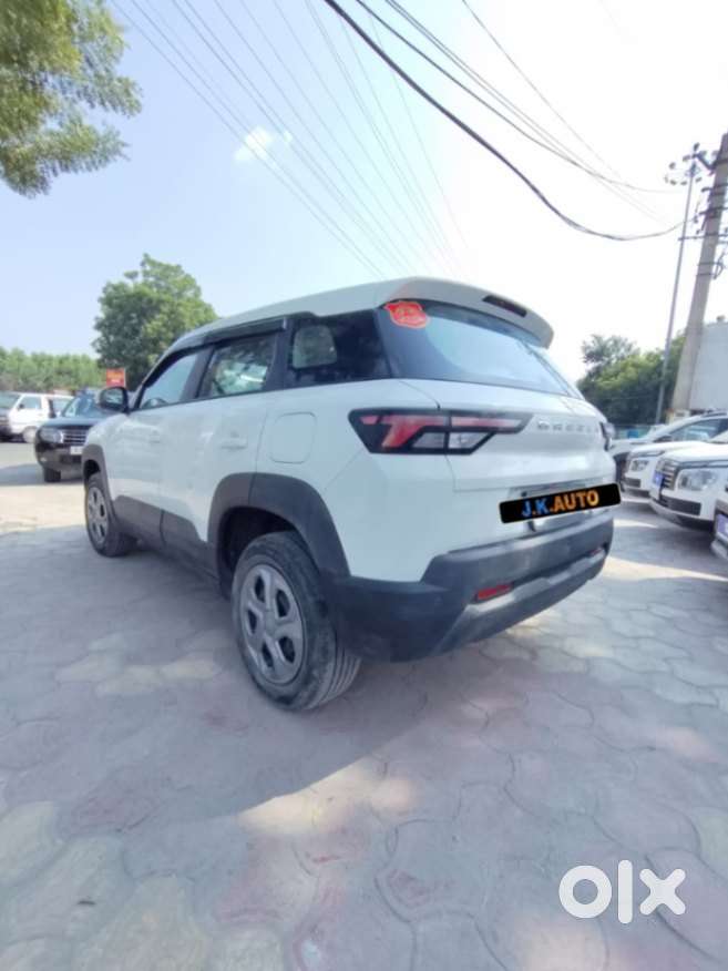 Maruti Suzuki Brezza 1.5 Lxi Cng, 2023, Petrol
