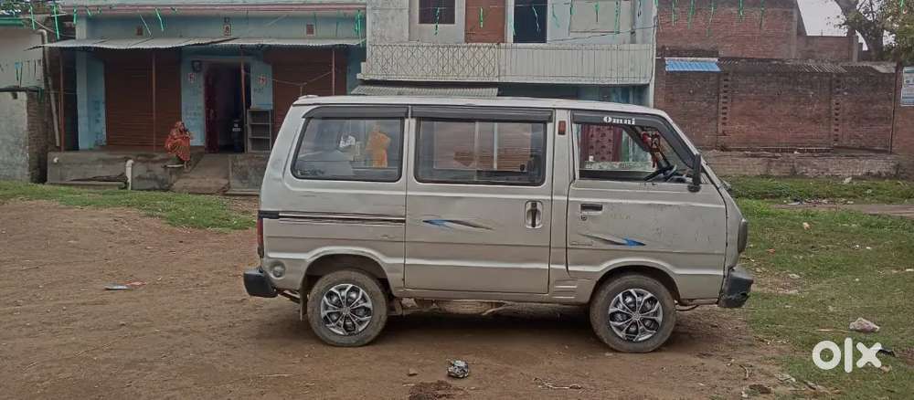 Maruti Suzuki Omni 2013