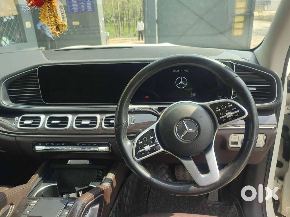 Brand New Condition Mercedez Gls 400d Diesel 2021 Model