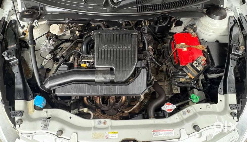 Maruti Suzuki Swift Vxi + Manual, 2017, Petrol