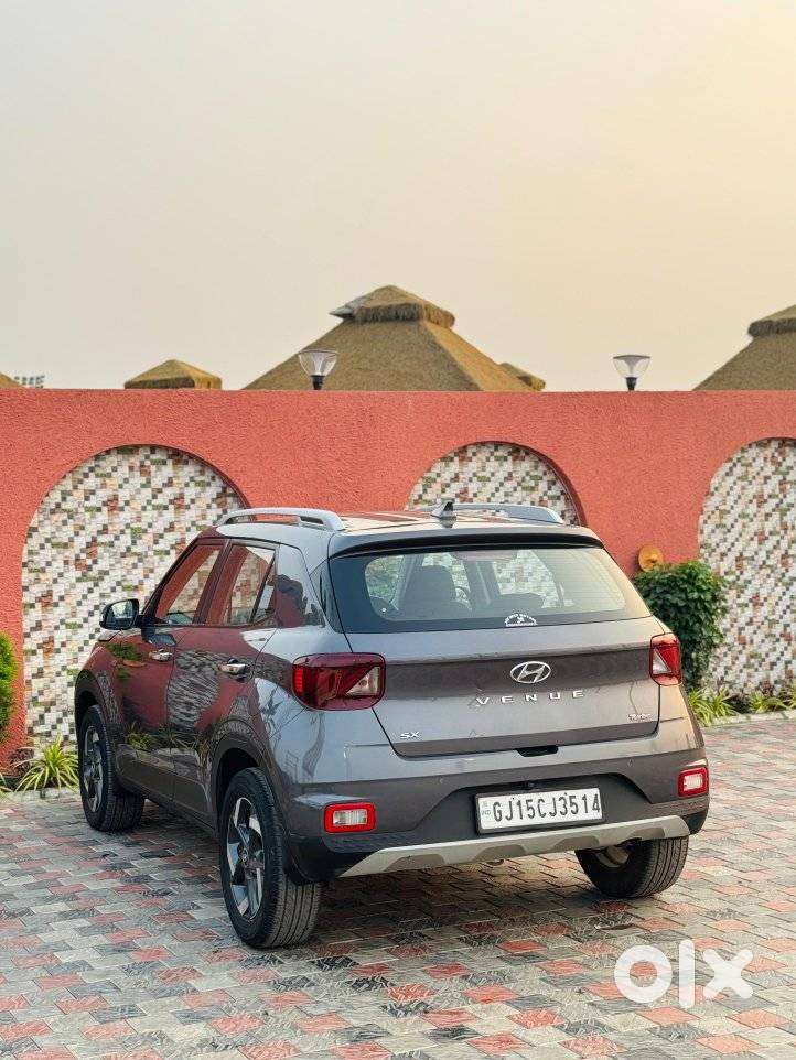 Hyundai Venue 1.5 Crdi Sx (o), 2019, Petrol