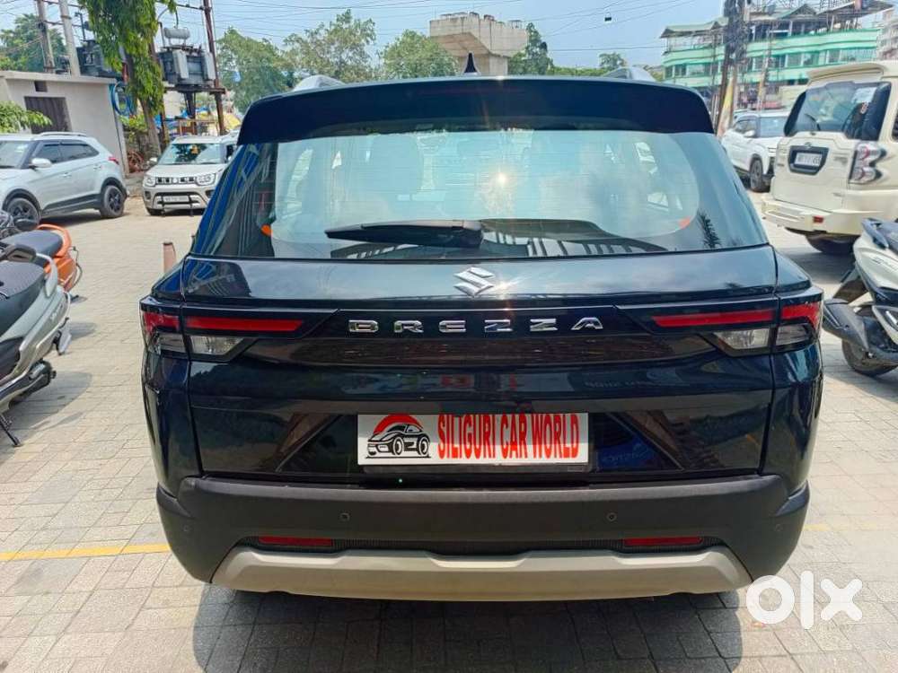 Maruti Suzuki Brezza 1.5 Zxi Smart Hybrid, 2023, Petrol