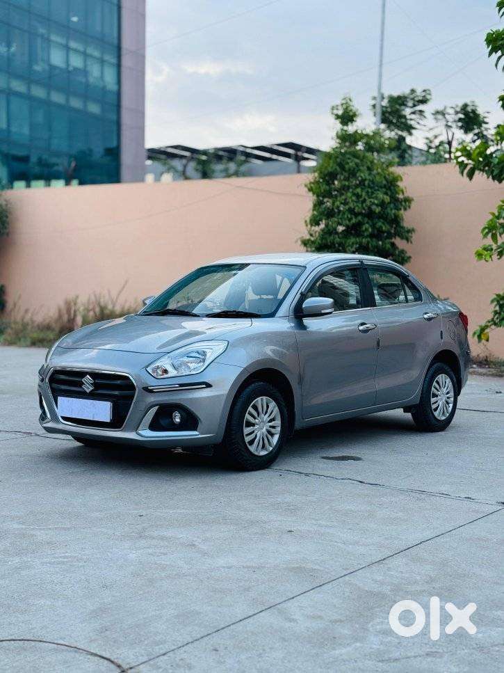 Maruti Suzuki Dzire 1.2 Vxi, 2023, Petrol