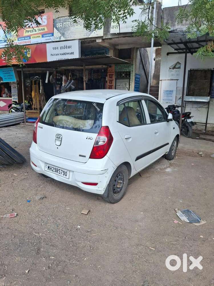 Hyundai Petrol 2011 Model